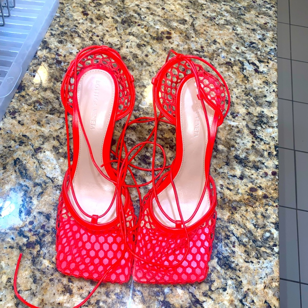 Bottega Veneta Womens Red Stretch Sandals